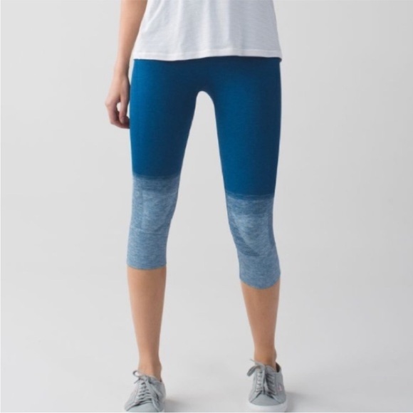 🔥 LULULEMON Seamlessly Street Crop Leggings Women's Size 6 Heather Poseidon Blue - Picture 2 of 12